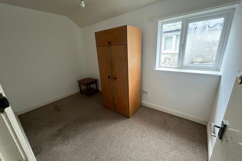 1 bedroom flat to rent, Albany Road, Cardiff, CF24