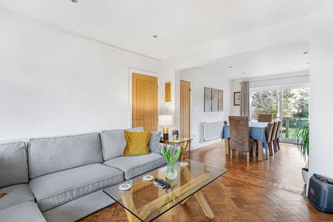 3 bedroom semi-detached house for sale, Keston Avenue, COULSDON, CR5 1HN