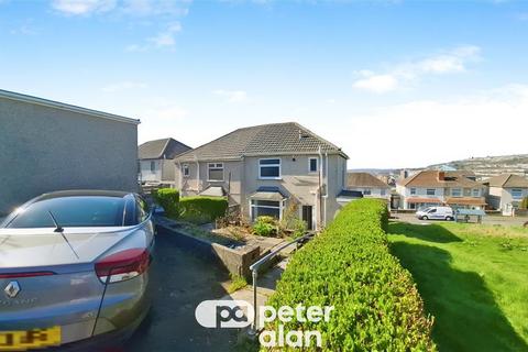 3 bedroom property to rent, Beaumont Crescent, SWANSEA, SA1