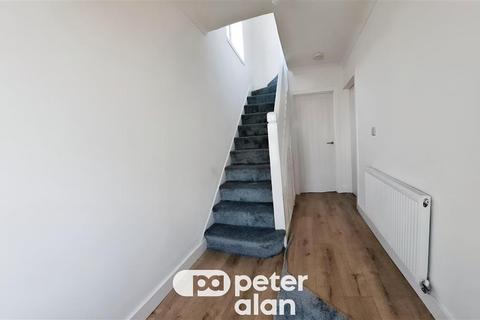 3 bedroom property to rent, Beaumont Crescent, SWANSEA, SA1