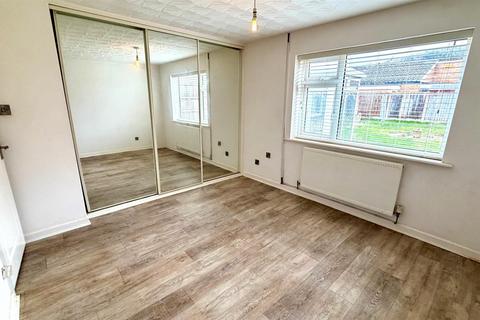 3 bedroom detached bungalow for sale, Emery Down, Liddell Park, Craig y Don, Llandudno