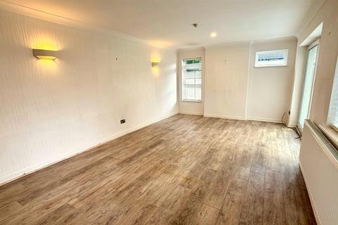 3 bedroom detached bungalow for sale, Emery Down, Liddell Park, Craig y Don, Llandudno