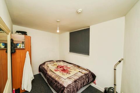4 bedroom semi-detached house for sale, Knowsley Road, Bootle, L20