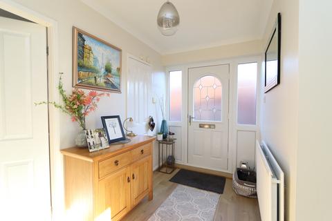 2 bedroom semi-detached bungalow for sale, Monkridge, Whitley Lodge, Whitley Bay, NE26 3EQ