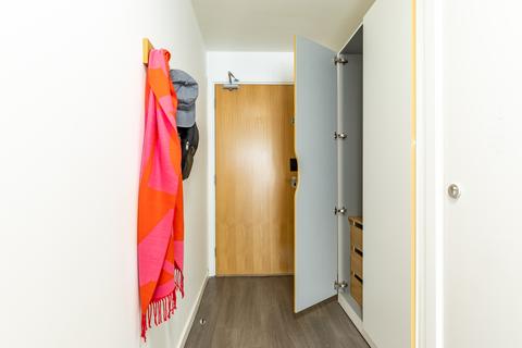 1 bedroom private hall to rent, Platinum En Suite at Dunaskin Mill, 5 Dunaskin Court G11