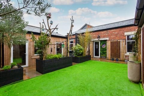 3 bedroom detached house for sale, Durham Avenue, Lytham St Annes, FY8