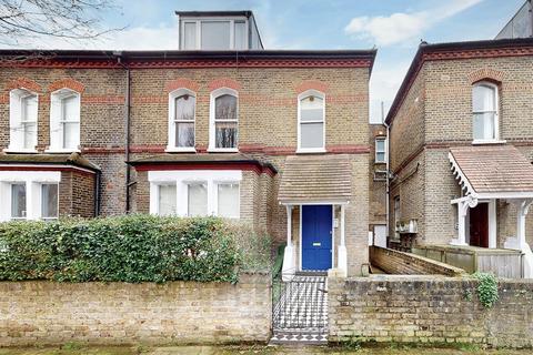 New Instruction 2 Double Bedrooms Finsbury Park Road