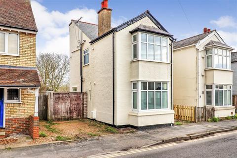 undefined, Elizabeth Way, Cambridge