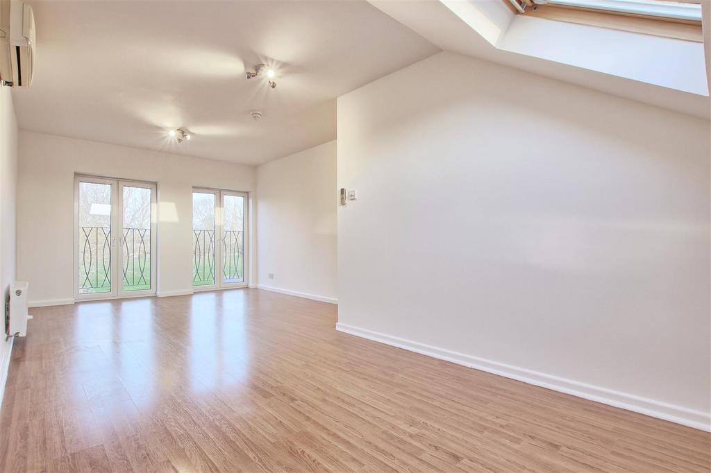 Bedroom 1 - 3.jpg