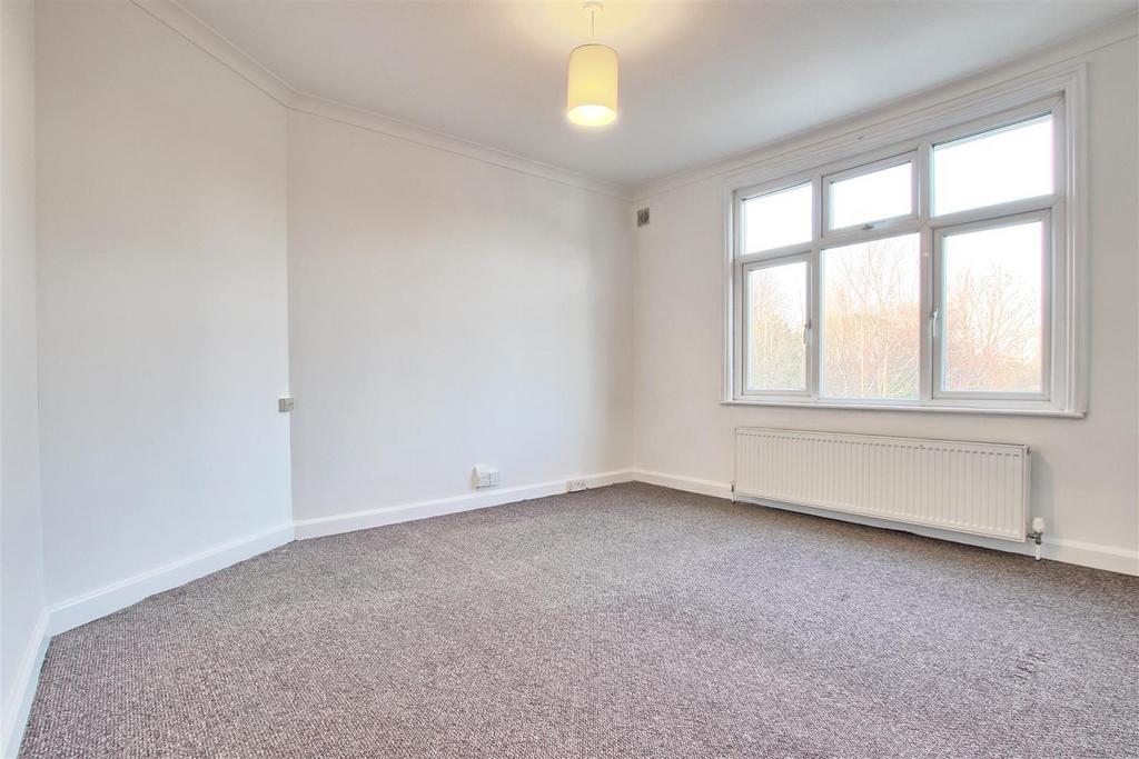 Bedroom 3.jpg