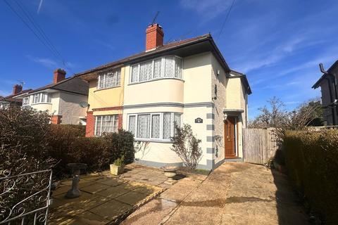 Kingston Avenue, Feltham, TW14