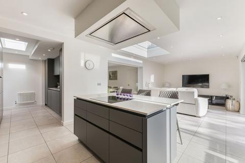 3 bedroom detached house for sale, Shurdington Road, Cheltenham GL53
