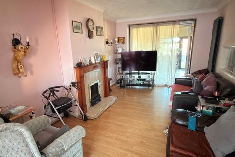 undefined, Delamere Road, Reading RG6