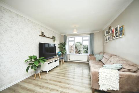 3 bedroom semi-detached house for sale, Buckland Road, Taunton