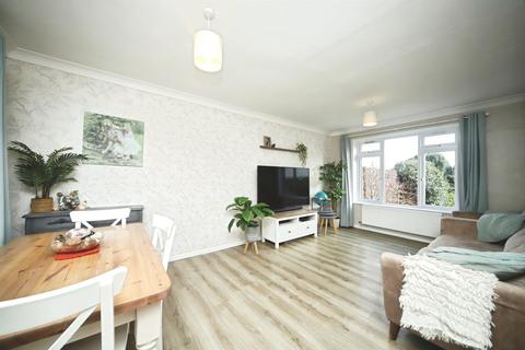 3 bedroom semi-detached house for sale, Buckland Road, Taunton