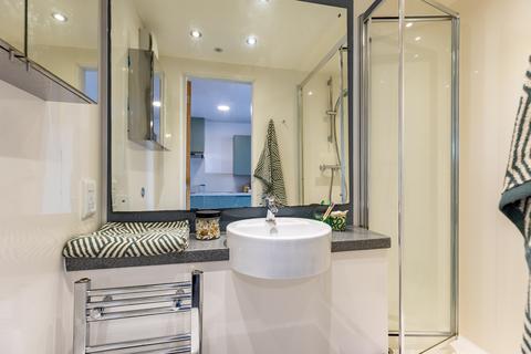 undefined, Bronze En Suite Two Bed at Dunaskin Mill, 5 Dunaskin Court G11