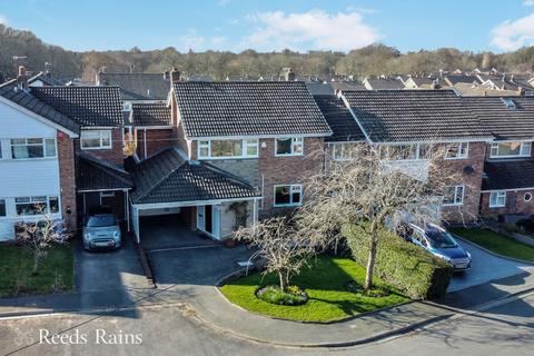 4 bedroom detached house for sale, Kempton Close, Stockport SK7