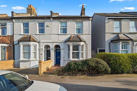 undefined, Grasmere Road, London