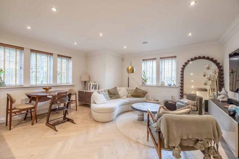 2 bedroom apartment for sale, Packhorse Road, Gerrards Cross SL9