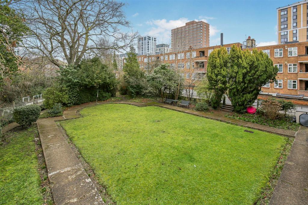 1637438156 - 37 Grosvenor Court, Brighton Road, SM