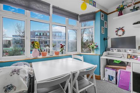 undefined, Grosvenor Court, Brighton Road, Sutton