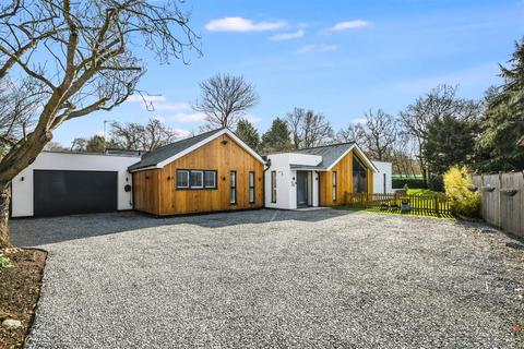 5 bedroom detached bungalow for sale, The Ryefield, Little Baddow