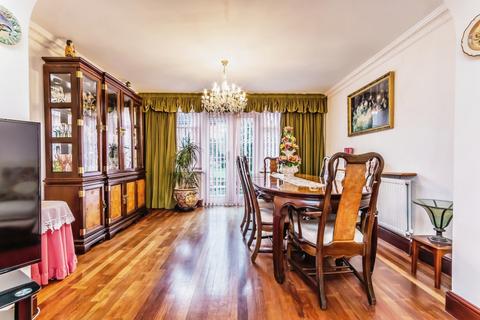 3 bedroom terraced house for sale, Stowell Avenue, New Addington, Croydon, CR0