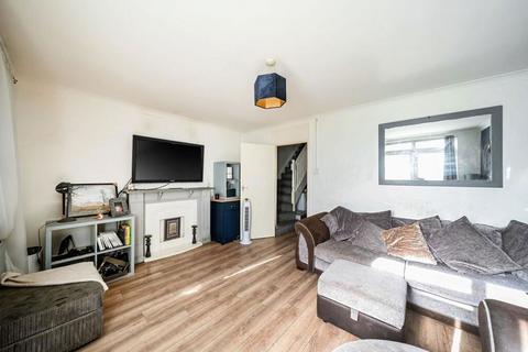 undefined, Trowbridge Road, Romford, RM3 8YW
