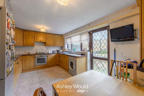 3 bedroom terraced house for sale, Ralphs Meadow, Birmingham B32