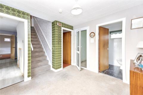 undefined, Lindsay Gardens KY16