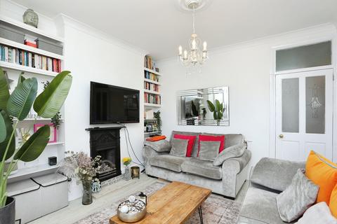 1 bedroom flat for sale, 26 Rosendale Road, London, SE21