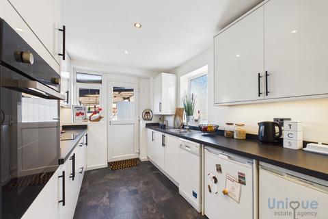 2 bedroom bungalow for sale, Kilnhouse Lane,  Lytham St. Annes, FY8