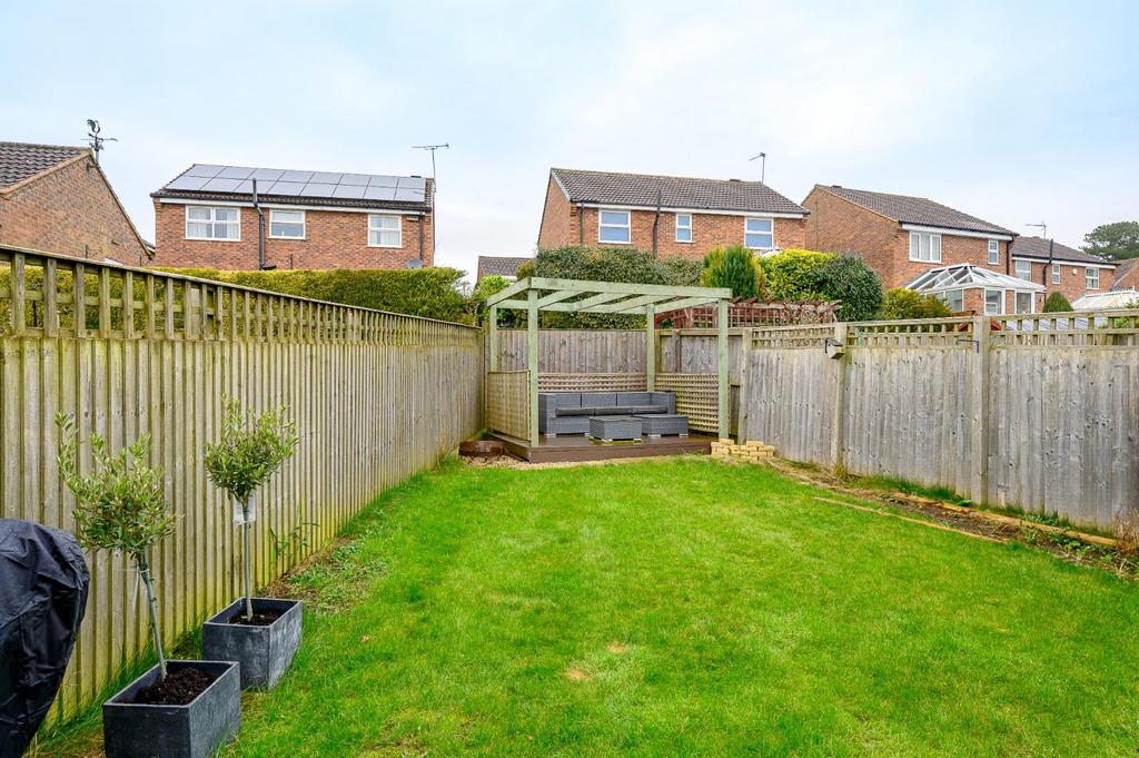 9 collingwood gardens-13.jpg