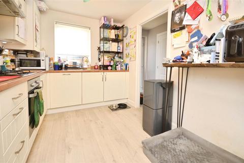 3 bedroom semi-detached house for sale, Coronet Road, Aylesbury HP22