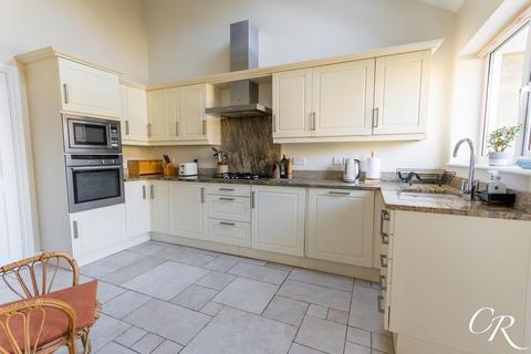4 bedroom detached bungalow for sale, Cleevelands Drive, Cheltenham GL50