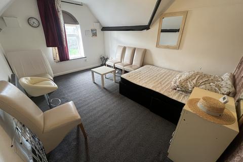 1 bedroom apartment to rent, Merritts Brook Lane, Northfield, Birmingham