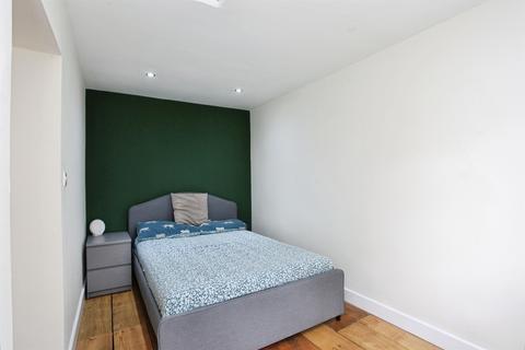 undefined, Station Terrace, Pontypridd, CF38