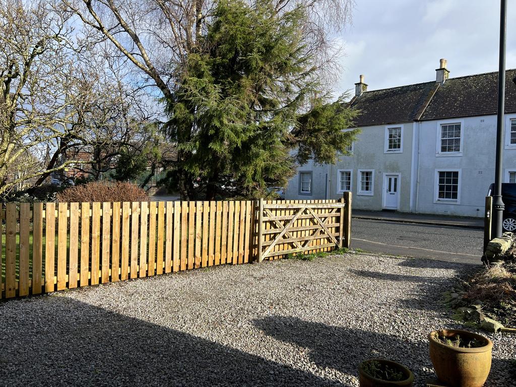 The Stables, 4 St Mary Street, Kirkcudbright - Wil