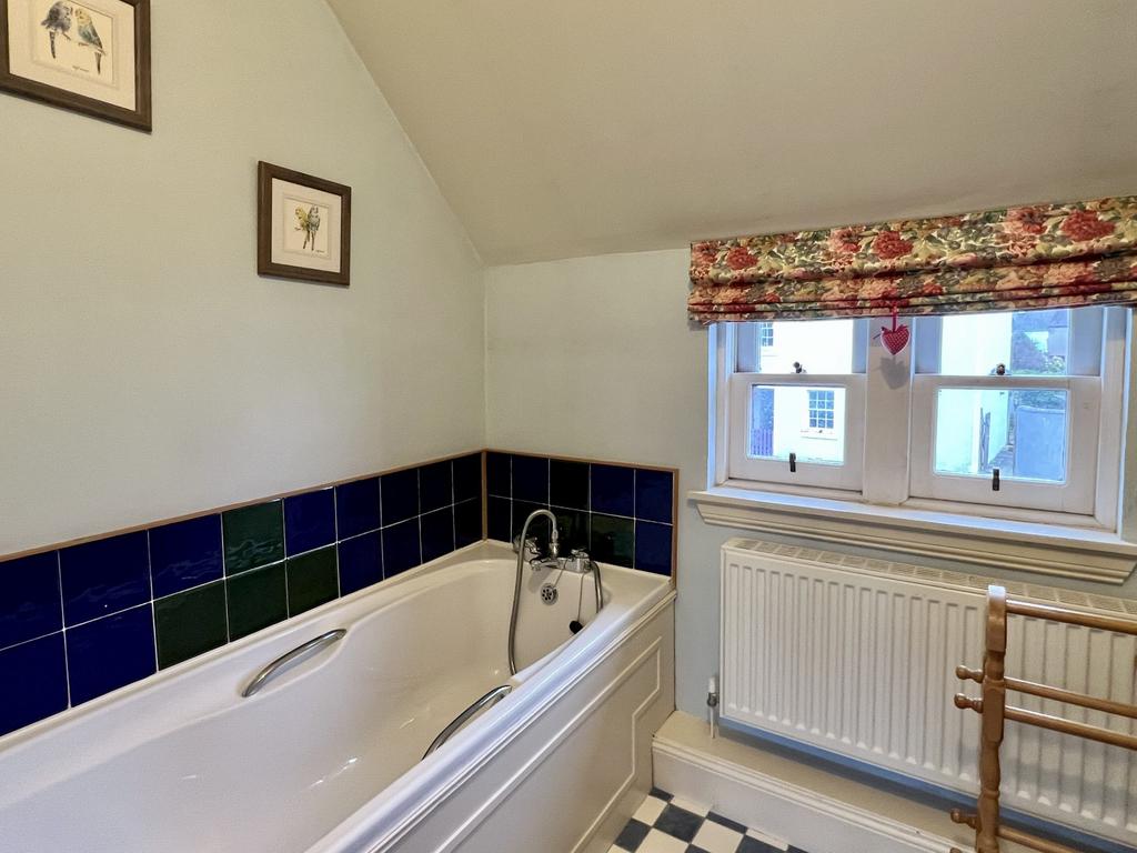 The Stables, 4 St Mary Street, Kirkcudbright - Wil