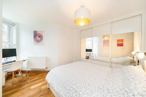 1 bedroom flat for sale, Lambeth Walk, London SE11