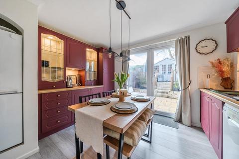 undefined, Tilehurst,  Berkshire,  RG30