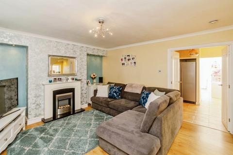 3 bedroom semi-detached house for sale, Yardley Street, Wednesbury