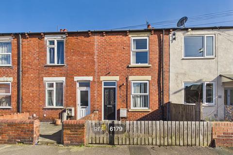 undefined, 27, Westfields, Castleford, WF10 5JQ