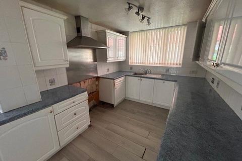 undefined, Debra Close, Great Sutton, Ellesmere Port, Cheshire, CH66