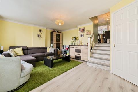 3 bedroom terraced house for sale, Gorselands Road, Southampton