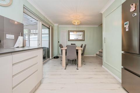 3 bedroom terraced house for sale, Gorselands Road, Southampton