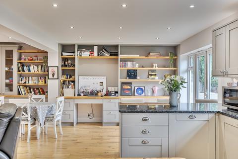 4 bedroom detached house for sale, Shawley Way, Epsom, Surrey. KT18