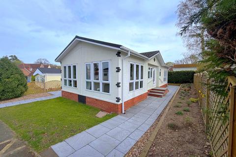 2 bedroom park home for sale, Foxhall Road, Rushmere St. Andrew, Ipswich