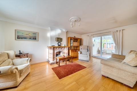 3 bedroom bungalow for sale, The Crescent, Croxley Green, Rickmansworth