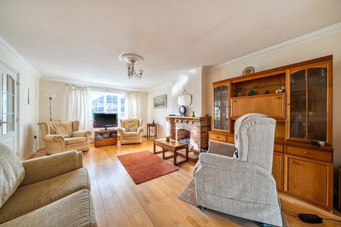 3 bedroom bungalow for sale, The Crescent, Croxley Green, Rickmansworth